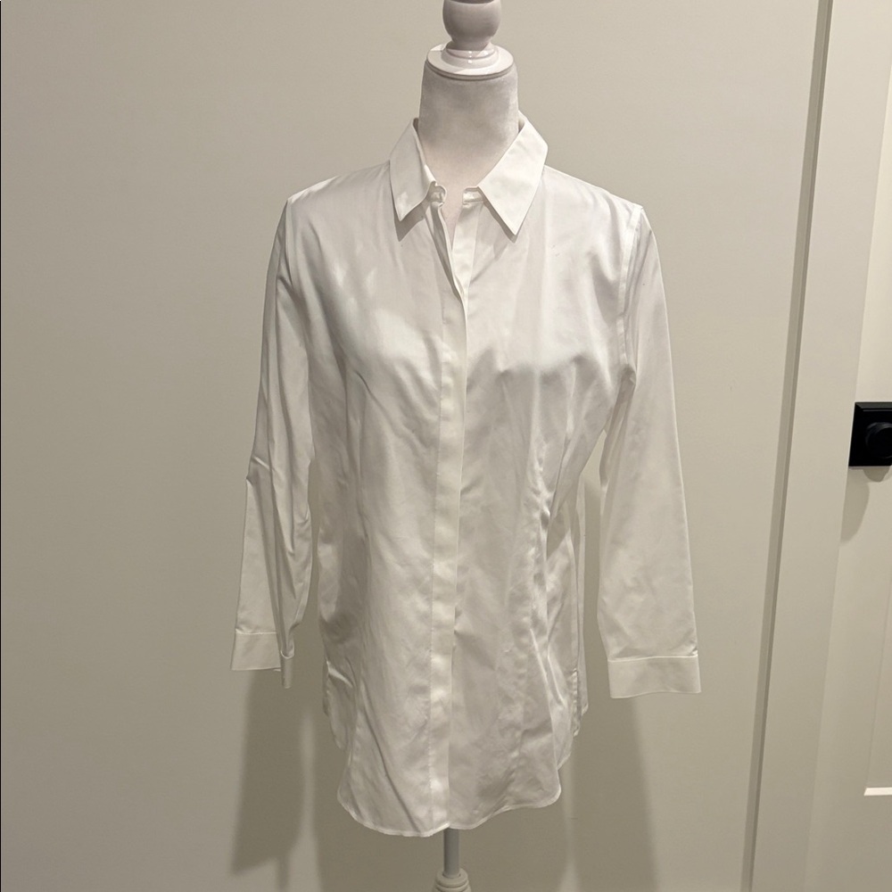 Chico’s Petite No-Iron Button Down Blouse